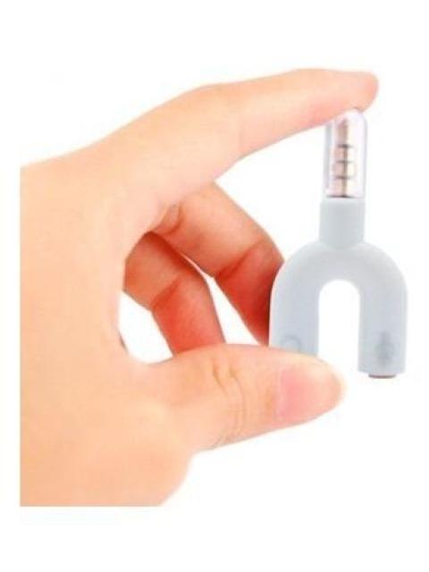ADAPTADOR DE AUDIO BROBOTIX 3.5MM MACHO 3.5MM HEMBRA BLAN V
