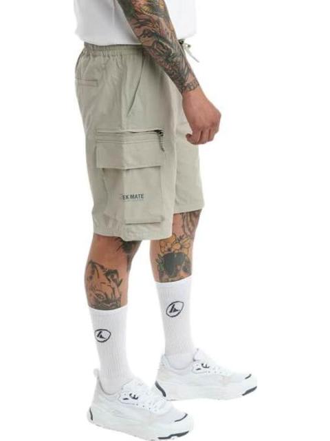 BERMUDA SHORT ROPA CASUAL BEIGE ARRIBA DE LA MONTANA