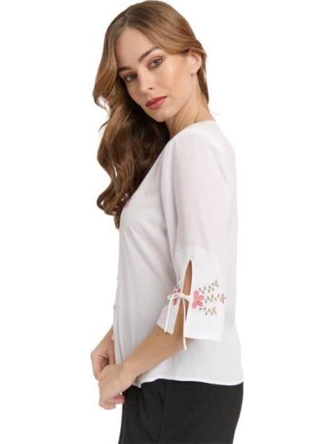 BLUSA BORDADA BLANCO PALOMA CARMIN