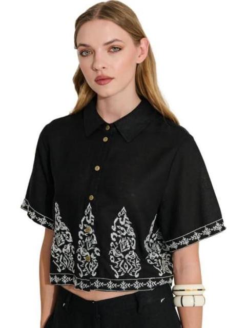 BLUSA CON BORDADO NEGRO HOLLY LAND