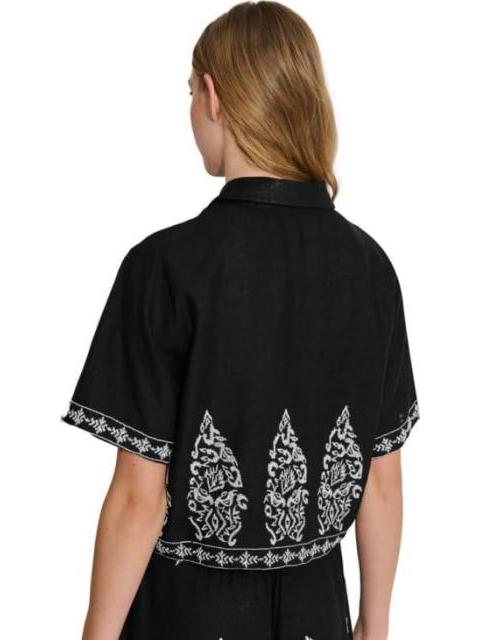 BLUSA CON BORDADO NEGRO HOLLY LAND