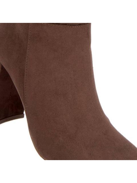 BOTA ALTA ANTE CAFE YAELI