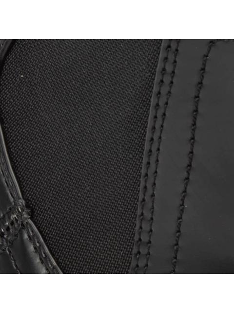 BOTA CHELSEA CON PLATAFORMA NEGRO GOODYEAR