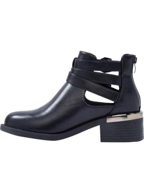 BOTA CON ABERTURA SUELA TRACK NEGRO TIERRA BENDITA