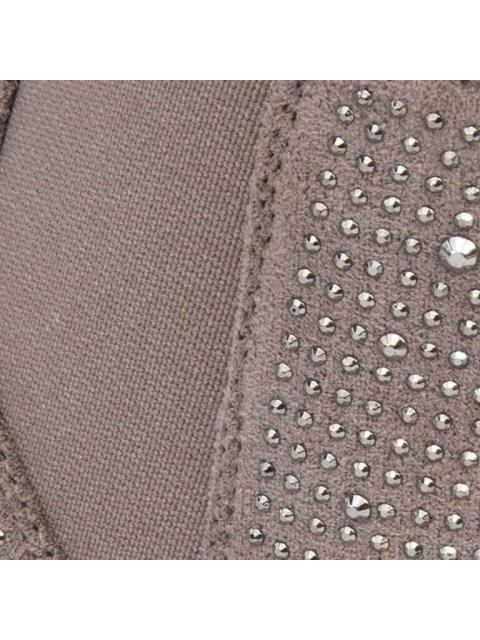 BOTA CON PEDRERIA SUELA TRACK TAUPE VI LINE