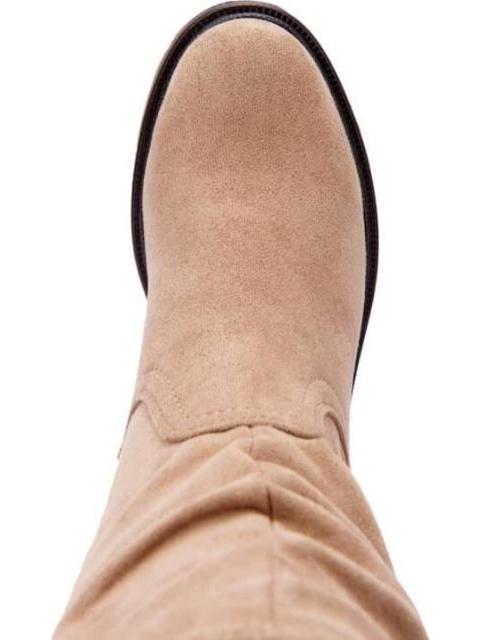 BOTA TUBO CON ARRUGA SUELA TRACK AVENA TIERRA BENDITA