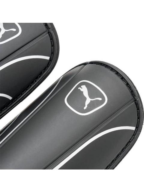 ESPINELLERAS DE FUTBOL NEGRO PUMA