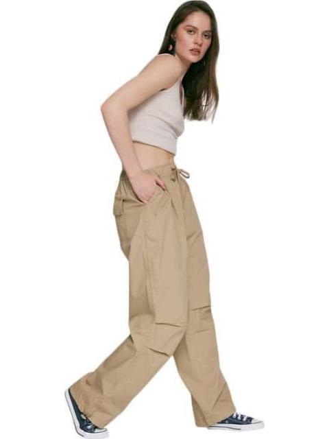 JEANS PARACHUTE CINTURA REGULAR CAMEL SANTA LOLA