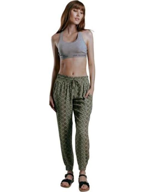 PANTALON JOGGER ESTAMPADO VERDE OLIVO PRIMARK