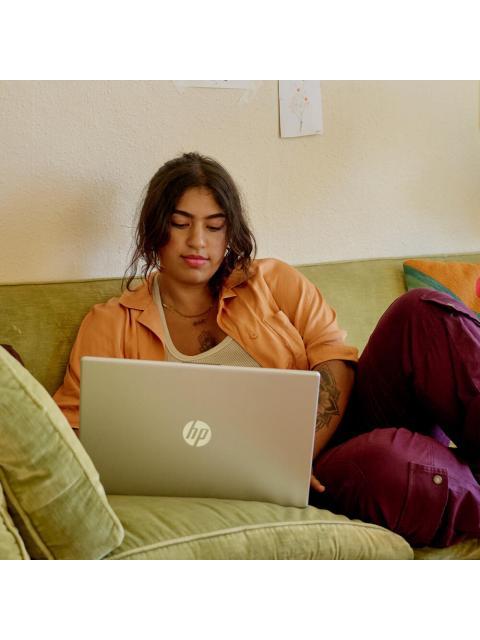 LAPTOP HP 15-FD0046LA 15.6 1920X1080 FULL HD INTEL CORE I7-1255U 8GB 512GB SSD WINDOWS 11 HOME ESPANOL