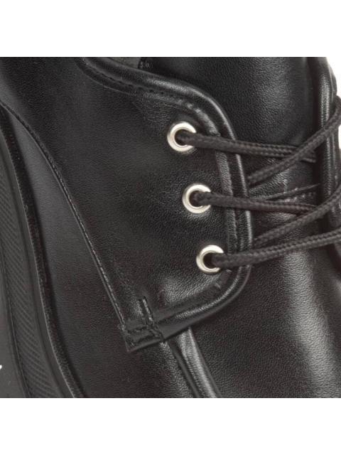 MOCASIN CON AGUJETA NEGRO VI LINE