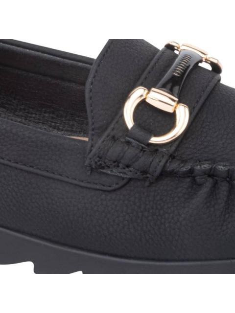 MOCASIN CON HERRAJE NEGRO SHOSH