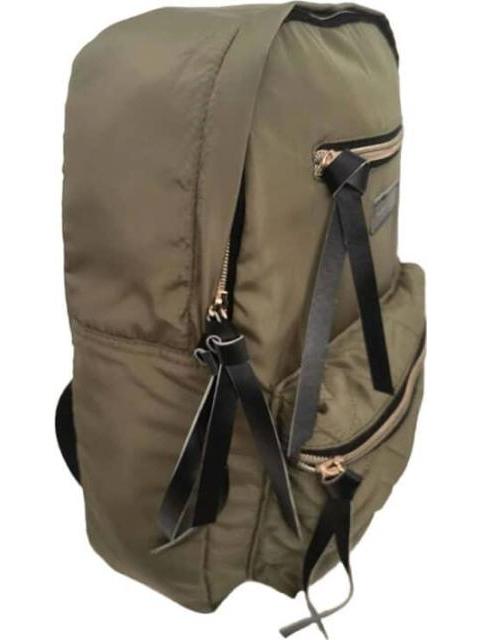 MOCHILA CASUAL VERDE OLIVO PARIS HILTON