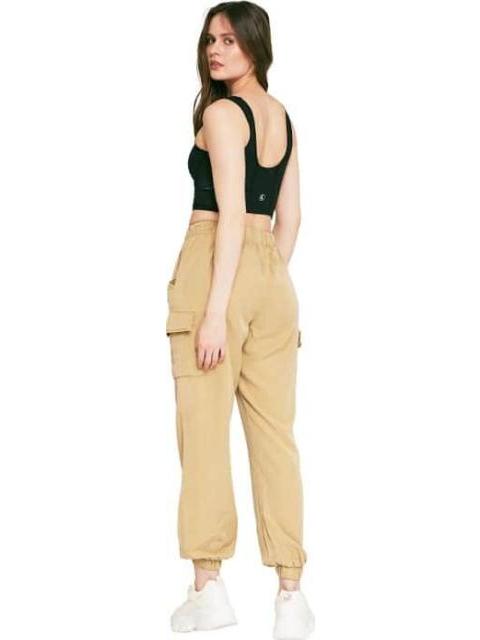 PANTALON CINTURA REGULAR CAMEL HOLLY LAND