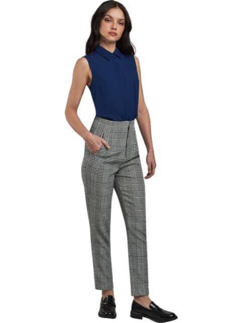 PANTALON RECTO CINTURA REGULAR GRIS HOLLY LAND
