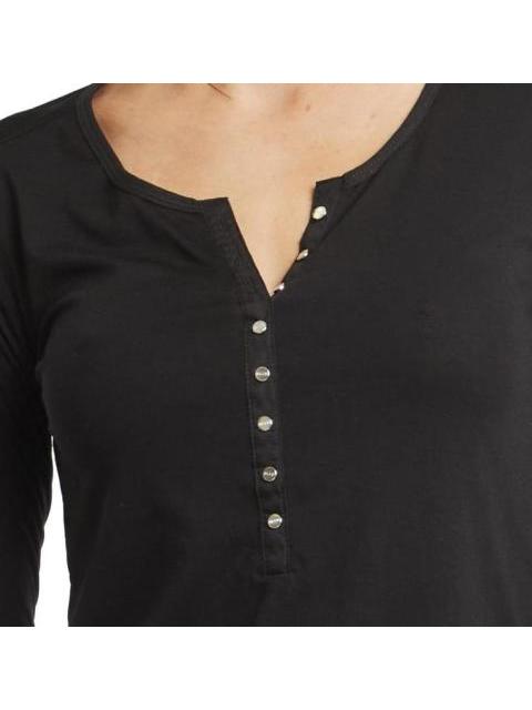 PLAYERA MANGA LARGA NEGRO HOLLY LAND