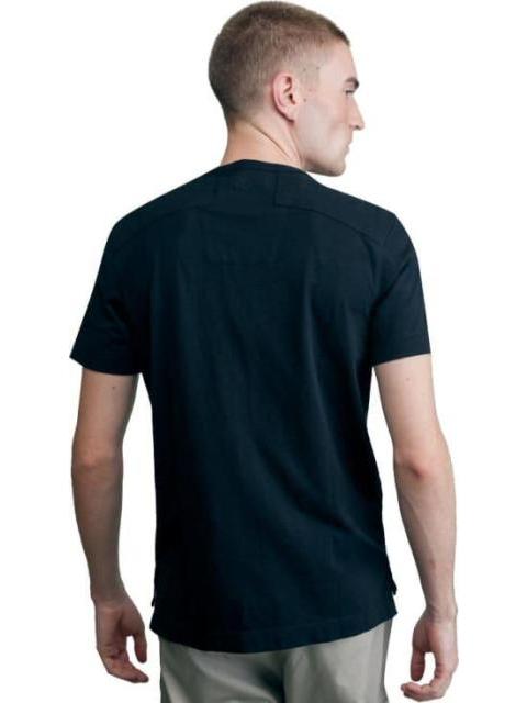 PLAYERA CABALLERO NEGRO HARD SODA
