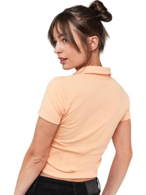 PLAYERA CROP CORAL HOLLY LAND