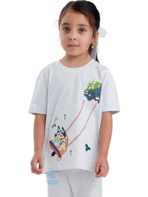 PLAYERA ESTAMPADA APLICACIONES GRIS BLUEY