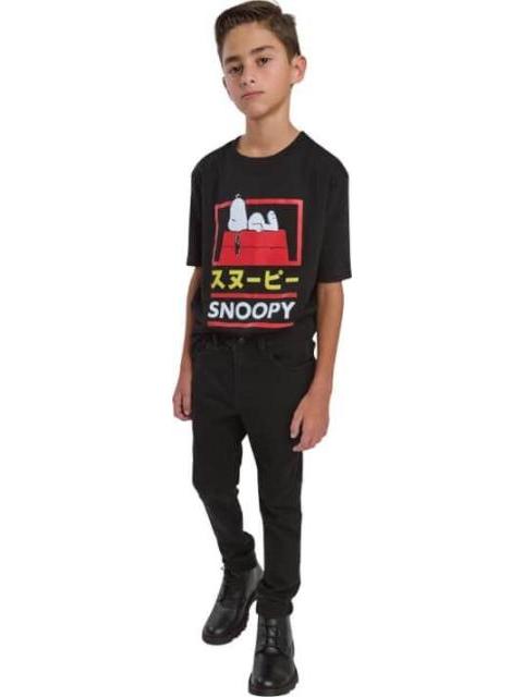 PLAYERA K-SWISS TEE PEANUTS Y NEGRO K-SWISS