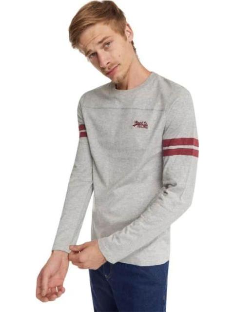 PLAYERA MANGA LARGA MODA GRIS NEXT CO