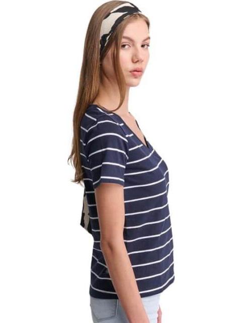 PLAYERA RAYAS AZUL MARINO HOLLY LAND