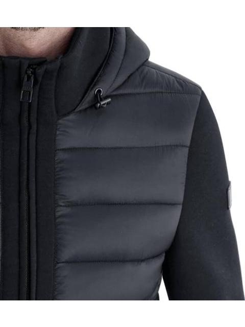 Chamarra tumi deals
