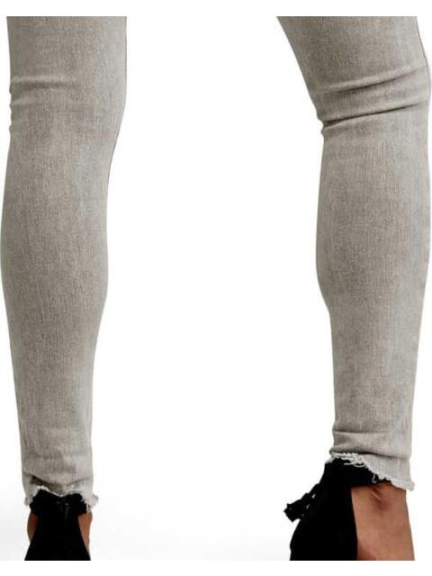 JEANS SUPERSKINNY CINTURA ALTA GRIS ATMOSPHERE DNM