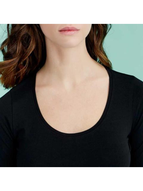 PLAYERA MANGA LARGA NEGRO HOLLY LAND