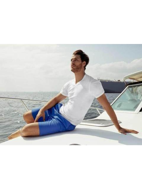 PLAYERA CUELLO V BLANCO NEXT CO