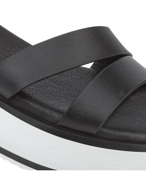 SANDALIA DE PIEL NEGRO VI LINE