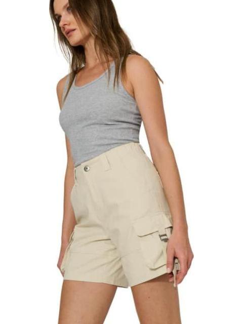 SHORT DE GABARDINA CON BOLSAS CARGO BEIGE HOLLY LAND