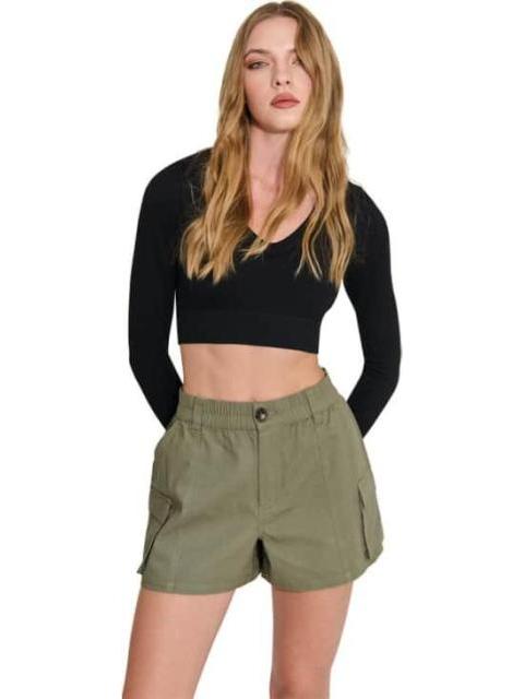 SHORT DE GABARDINA CON BOLSAS CARGO VERDE OLIVO HOLLY LAND