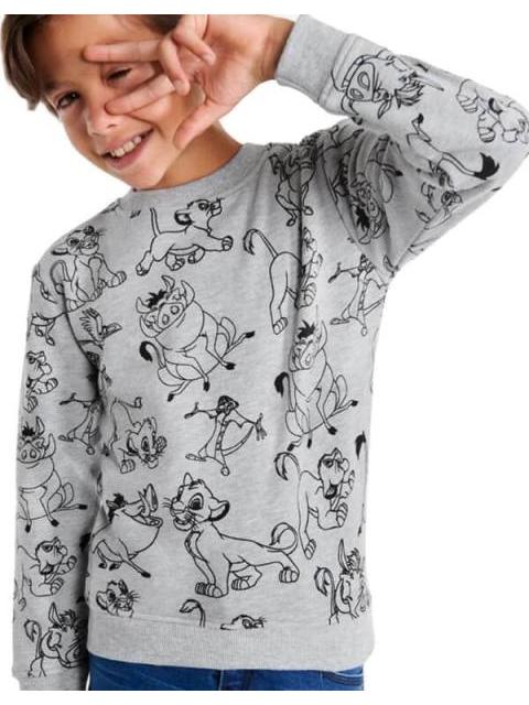 Sudadera rey leon pull and bear 2025