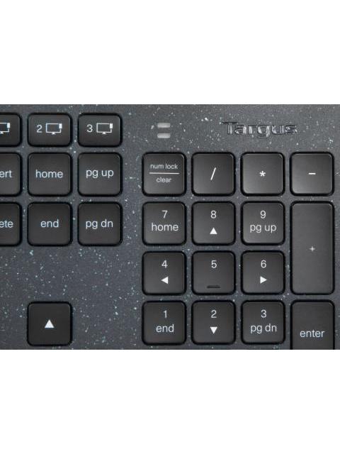 TECLADO BT CARGA SOLAR INALAMBRICO AKB868
