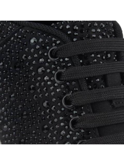 TENIS CON PEDRERIA NEGRO BELINDA PEREGRIN