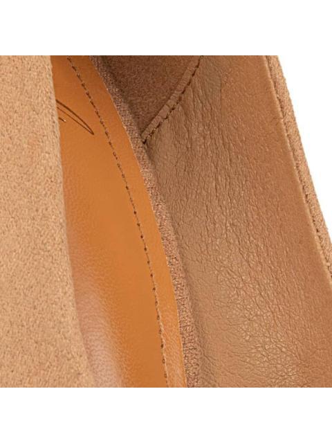 ZAPATILLA ANTE TACON MEDIO CAMEL YAELI
