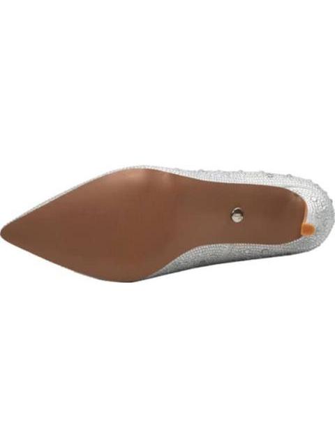 ZAPATILLA CERRADA PUNTAL ALTURA MEDIA PLATA THALIA SODI