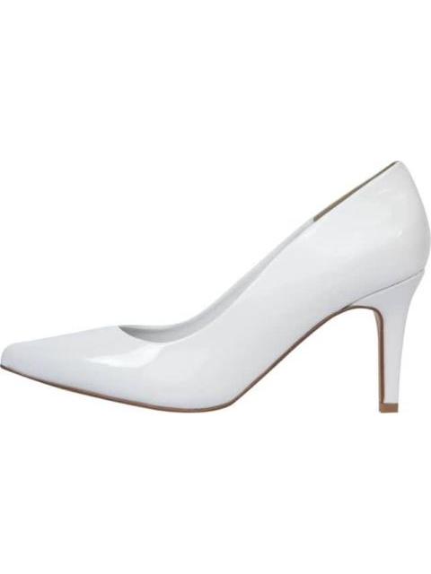 ZAPATILLA CHAROL TACON MEDIO BEIGE YAELI
