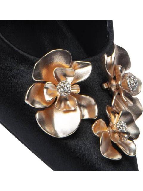 ZAPATILLA HERRAJE DE FLOR NEGRO THALIA SODI